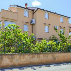 Apartmanok Parkolóhellyel Vantacici, Krk - 20620 Vantačići