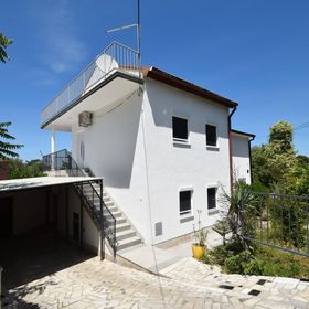 Apartmanok Parkolóhellyel Malinska, Krk - 20623 Malinska