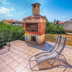 Apartmanok Parkolóhellyel Fazana - 20637 Fažana