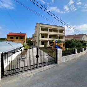 Apartmanok Parkolóhellyel Lopar, Rab - 20644 Lopar