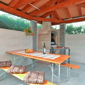 Apartmanok Parkolóhellyel Valbandon, Fazana - 20648 Valbandon