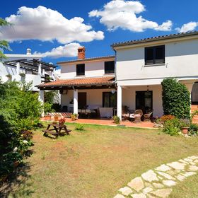 Apartmanok Parkolóhellyel Banjole, Pula - 20675 Banjole