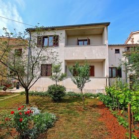 Apartmanok Parkolóhellyel Valbandon, Fazana - 20706 Valbandon