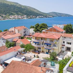 Apartmanok A Tenger Mellett Grebastica, Sibenik - 20736 Grebaštica