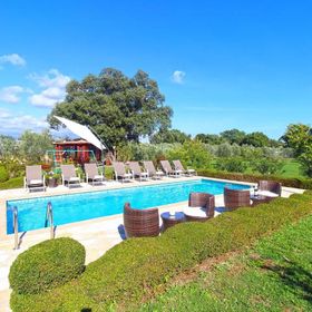 Ház Családok Részére Medencével Sisan, Medulin - 20775 Šišan