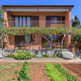 Apartmanok Parkolóhellyel Fazana - 20822 Fažana