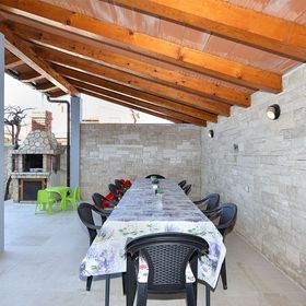 Apartmanok Parkolóhellyel Medulin - 21025