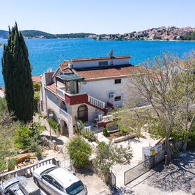 Apartmanok A Tenger Mellett Stupin Celine, Rogoznica - 21043 Stupin Čeline