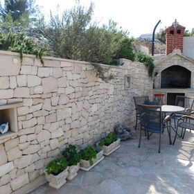 Apartmanok Parkolóhellyel Povlja, Brac - 21089 Povlja