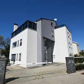 Apartmanok Parkolóhellyel Njivice, Krk - 21147 Njivice