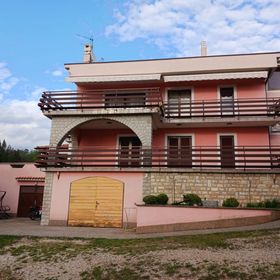 Apartmanok A Tenger Mellett Malinska, Krk - 21205 Malinska