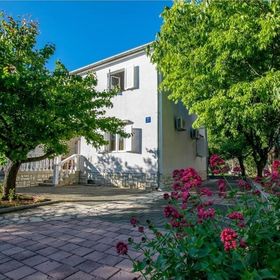 Apartmanok A Tenger Mellett Seline, Paklenica - 21208 Seline