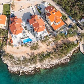 Apartmanok Családok Részére Medencével Silo, Krk - 21242 Šilo