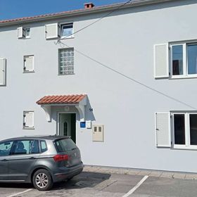 Apartmanok Parkolóhellyel Njivice, Krk - 21773 Njivice