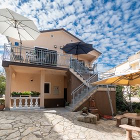 Apartmanok A Tenger Mellett Starigrad, Paklenica - 21824 Starigrad