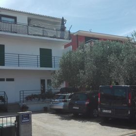 Apartmanok Parkolóhellyel Brodarica, Sibenik - 21888 Brodarica
