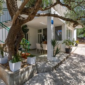 Apartmanok A Tenger Mellett Tucepi, Makarska - 22005 Tučepi