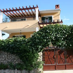 Apartmanok Parkolóhellyel Razanj, Rogoznica - 22062 Ražanj