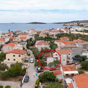 Apartmanok Parkolóhellyel Rogoznica - 22143