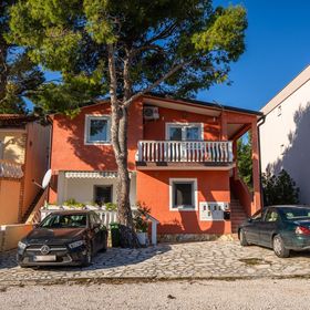 Apartmanok A Tenger Mellett Vir - Kozjak, Vir - 22152 Vir - Kozjak