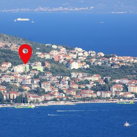 Apartmanok Parkolóhellyel Okrug Gornji, Ciovo - 22182 Okrug Gornji