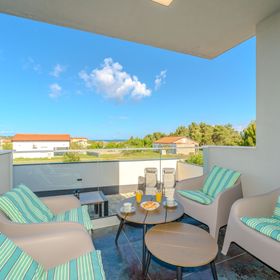 Apartmanok Parkolóhellyel Vir - Lozice, Vir - 22215 Vir - Lozice