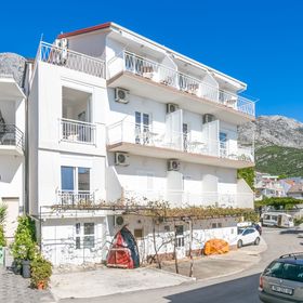 Apartmanok Parkolóhellyel Zivogosce - Blato, Makarska - 22253 Živogošće - Blato