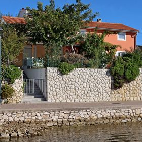 Ház Gyermekes Családok Részére A Tenger Mellett Barbat, Rab - 22294 Barbat