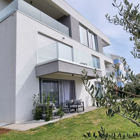 Apartmanok Parkolóhellyel Podstrana, Split - 22298 Podstrana