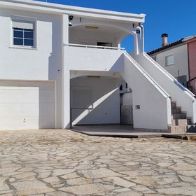 Apartmanok Parkolóhellyel Vir - 22347