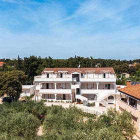 Apartmanok Parkolóhellyel Pakostane, Biograd - 22375 Pakoštane