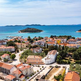 Apartmanok Parkolóhellyel Pakostane, Biograd - 22375 Pakoštane