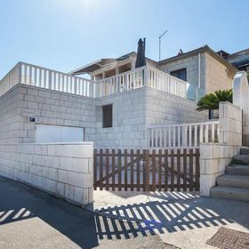 Nyaralóház A Tenger Mellett Puntinak, Brac - 22381 Puntinak