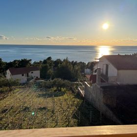 Apartmanok Parkolóhellyel Ivan Dolac, Hvar - 22459 Ivan Dolac