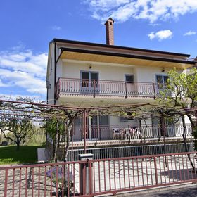 Apartmanok Parkolóhellyel Umag - 22473