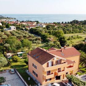Apartmanok Gyermekes Családok Részére Zambratija, Umag - 22485 Zambratija