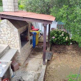 Apartmanok Parkolóhellyel Rab - 22497