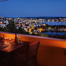 Apartmanok Parkolóhellyel Trogir - 22505