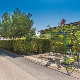 Apartmanok Parkolóhellyel Umag - 22520