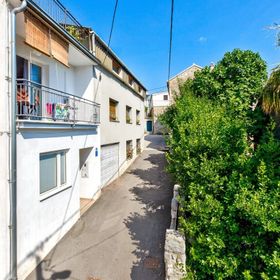 Apartmanok Parkolóhellyel Selce, Crikvenica - 22545 Selce