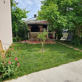 Apartmanok Parkolóhellyel Mundanije, Rab - 22552 Mundanije