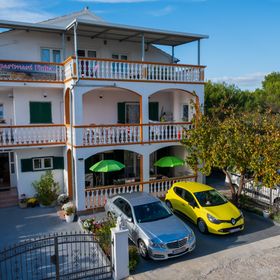 Apartmanok Parkolóhellyel Vodice - 22557