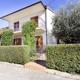 Apartmanok Parkolóhellyel Umag - 22622