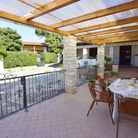 Apartmanok Parkolóhellyel Zambratija, Umag - 22658 Zambratija