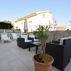Apartmanok Parkolóhellyel Malinska, Krk - 22737 Malinska