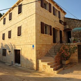 Apartmanok A Tenger Mellett Sutivan, Brac - 22771 Sutivan