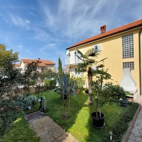 Apartmanok Parkolóhellyel Malinska, Krk - 22892 Malinska