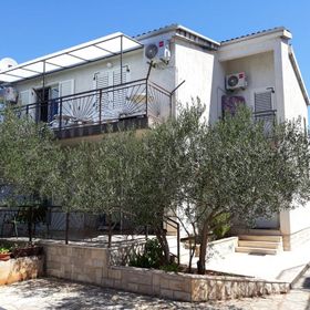 Apartmanok Parkolóhellyel Srima - Vodice, Vodice - 22994 Srima - Vodice