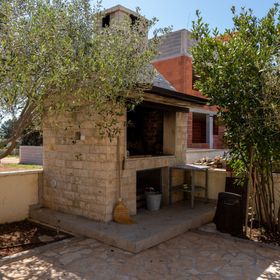 Apartmanok Parkolóhellyel Vir - 23025