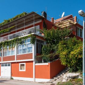 Apartments LUCY Kuciste